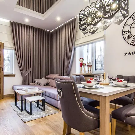 Aparthost Jagiellonska アパート ザコパネ